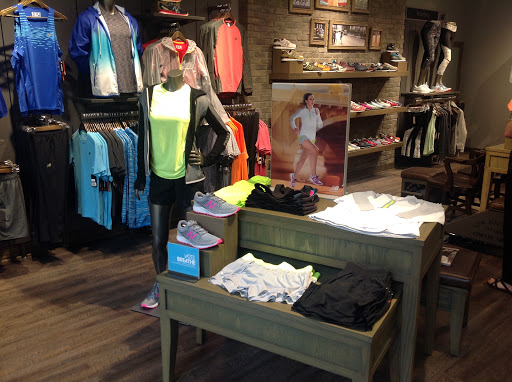 Shoe Store «New Balance Alderwood», reviews and photos, 3000 184th St SW #200, Lynnwood, WA 98037, USA