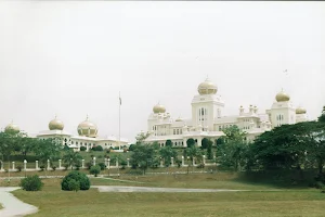 Istana Iskandariah image