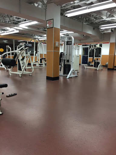 Gym «LA Fitness», reviews and photos, 5444 N Cumberland Ave, Chicago, IL 60656, USA