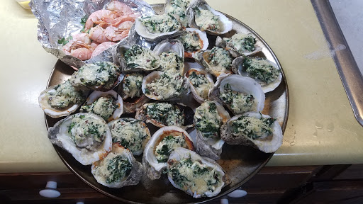 Seafood Market «Bubba Gandy Seafood Cajun Market», reviews and photos, 1328 Trotwood Ave, Columbia, TN 38401, USA