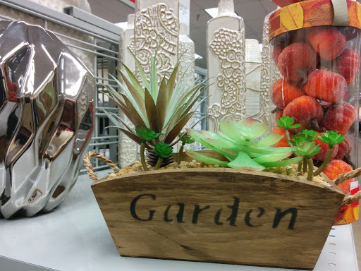 Clothing Store «Burlington Coat Factory», reviews and photos, 103 Marketplace Dr, Hampton, VA 23666, USA