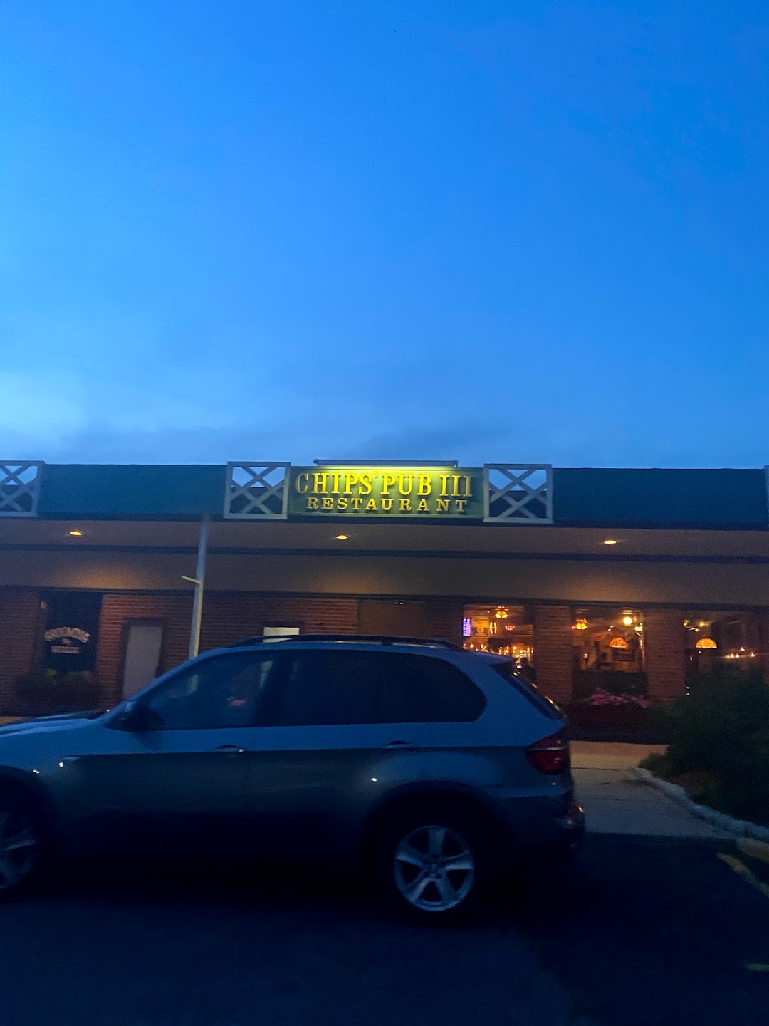 Clinton Shopping Parkade Shopping Center