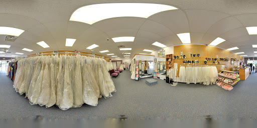 Bridal Shop «Bridal Elegance DSM», reviews and photos, 2791 100th St, Urbandale, IA 50322, USA