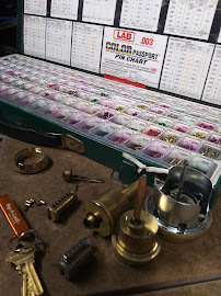 Pop-A-Lock - Photo 5 - Car repair in Simsbury, CT, Hartford