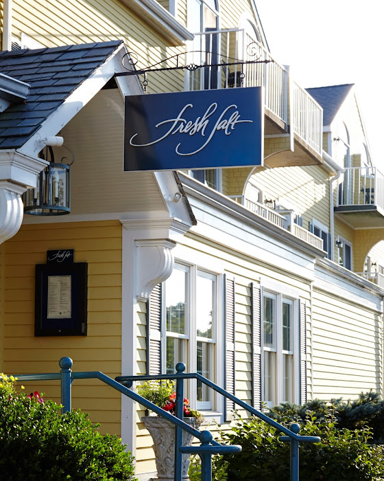 Seafood restaurant near Super 8 by Wyndham Old Saybrook