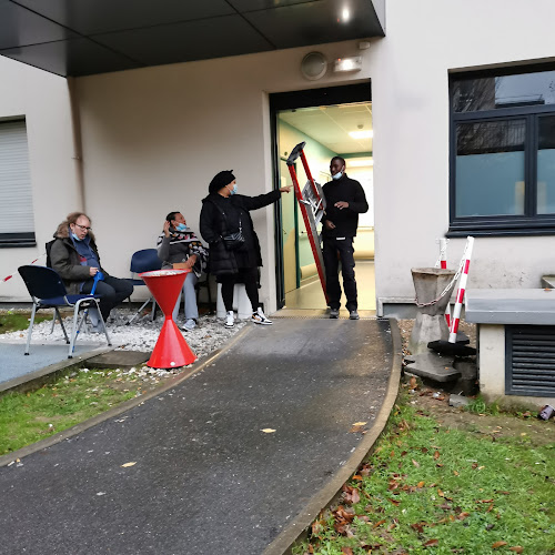 Centre De Médecine Physique Et De Réadaptation à Bobigny