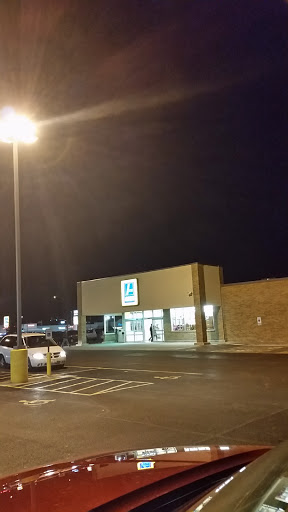 Supermarket «ALDI», reviews and photos, 1620 N Lewis Ave, Waukegan, IL 60085, USA