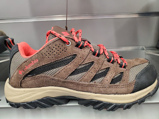 Sporting Goods Store «Academy Sports + Outdoors», reviews and photos, 6700 Columbia St, Evansville, IN 47715, USA