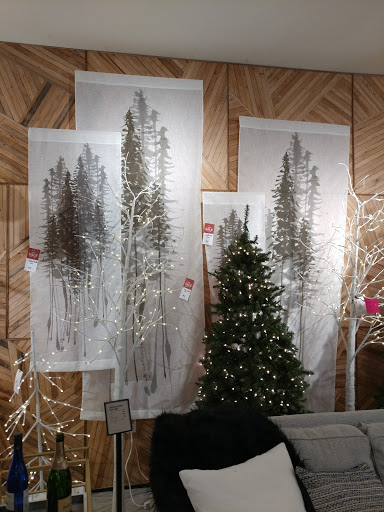 Furniture Store «west elm», reviews and photos, 400 W 47th St, Kansas City, MO 64112, USA