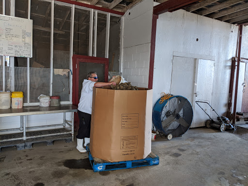 Seafood Market «Bill Forrest Seafood», reviews and photos, 287 Messick Rd, Poquoson, VA 23662, USA