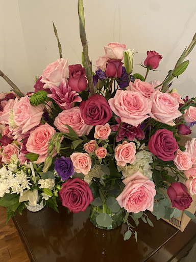 Florist «Foxgloves & Ivy Floral Design Studio», reviews and photos, 484 Moreland Ave NE, Atlanta, GA 30307, USA