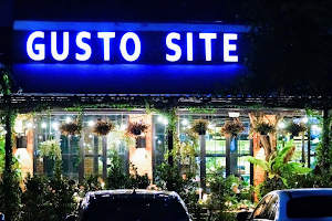 Gusto Site image