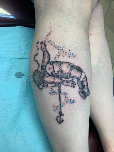 Tattoo Shop «Dark Horse Tattoos», reviews and photos, 395 Garrisonville Rd #103, Stafford, VA 22554, USA