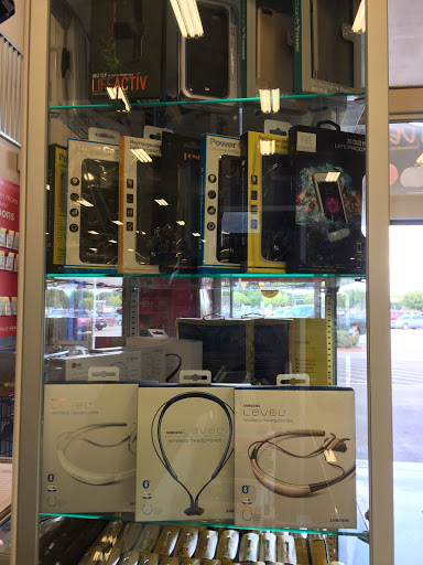 Cell Phone Store «CELLPHONIA», reviews and photos, 10251 Kempwood Dr, Houston, TX 77043, USA