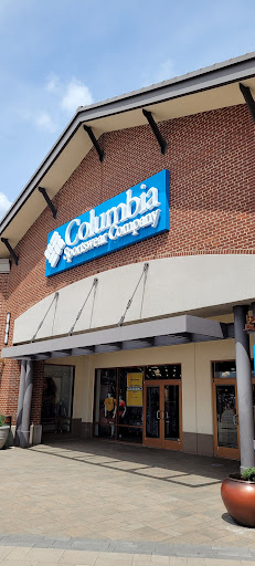 Clothing Store «Columbia Sportswear Outlet Store at Allen Premium Outlets», reviews and photos, 820 Stacy Rd #470, Allen, TX 75013, USA