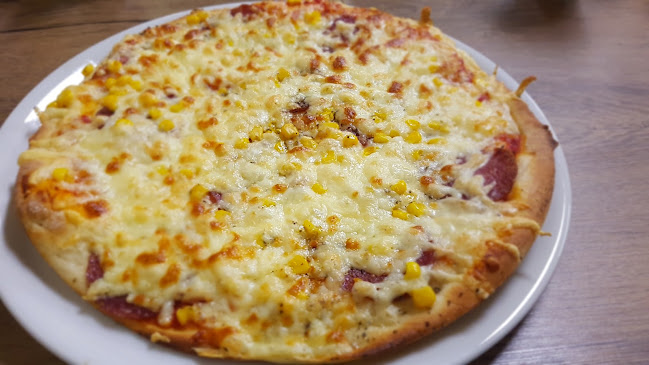 Értékelések erről a helyről: Báthori Pizzéria, Petőháza - Pizza