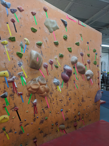 Rock Climbing Gym «Philadelphia Rock Gym - East Falls», reviews and photos, 3500 Scotts Ln B-3, Philadelphia, PA 19129, USA