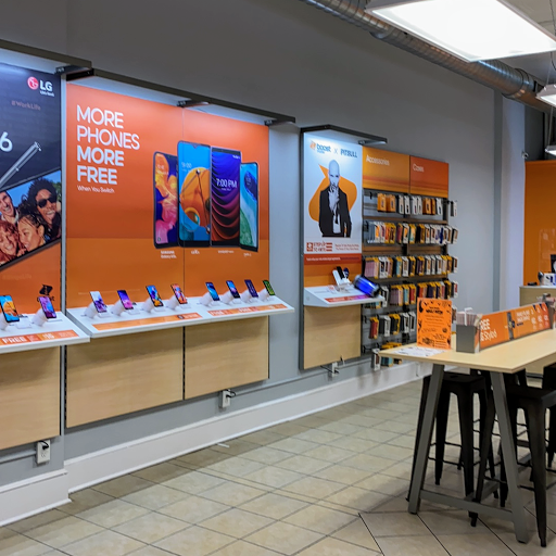 Cell Phone Store «Boost Mobile Cellutions- Marysville», reviews and photos, 109 S Main St, Marysville, OH 43040, USA