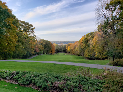 Golf Course «Abbey Springs Golf Course», reviews and photos, Country Club Dr, Fontana-On-Geneva Lake, WI 53125, USA