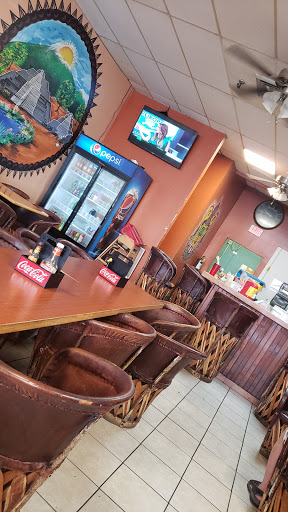 Mexican Grocery Store «La Azteca Taqueria & Market», reviews and photos, 452 TN-46, Dickson, TN 37055, USA