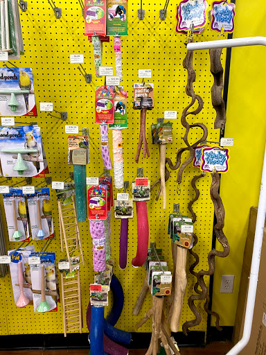 Pet Supply Store «Pet Supermarket», reviews and photos, 3848 Sun City Center Blvd Suite 107, Ruskin, FL 33573, USA