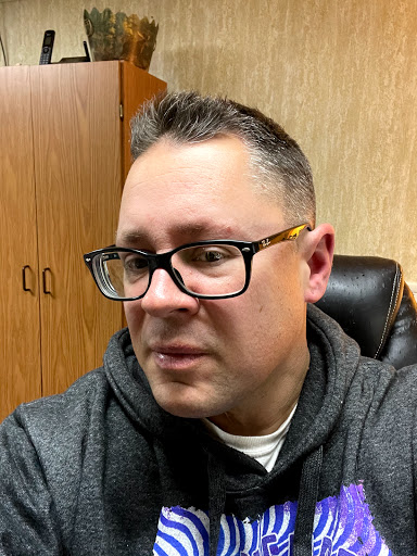 Barber Shop «The Classic Barber Shop and Shave Parlor», reviews and photos, 16617 Pearl Rd, Strongsville, OH 44136, USA