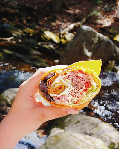 Grocery Store «Riverton General Store», reviews and photos, 2 Main St, Barkhamsted, CT 06063, USA