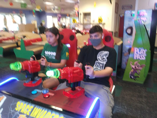 Shopping Mall «Bell Shopping Center», reviews and photos, 5029 E Florence Ave, Bell, CA 90201, USA