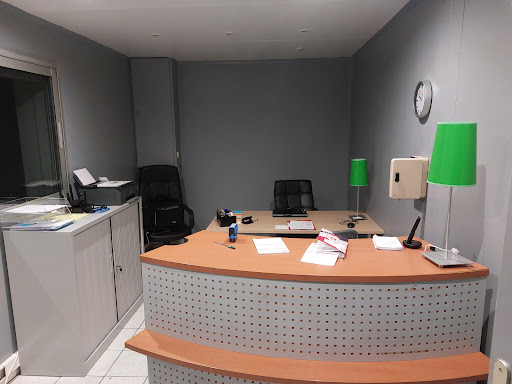 Photo 3 - AUTOPRIMO VARETZ AUTOMOBILES