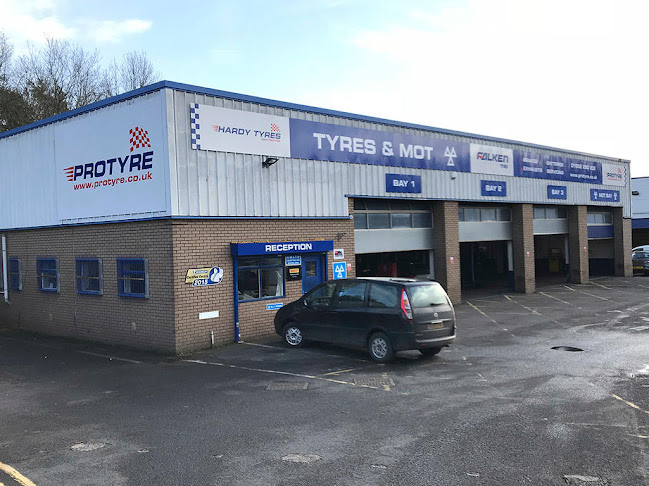 Comments and reviews of Hardy Tyres - Team Protyre