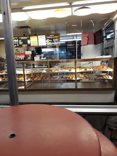 Donut Shop «Miss Donuts», reviews and photos, 832 W Whittier Blvd, Montebello, CA 90640, USA