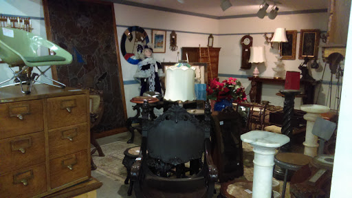 Furniture Store «Red Barn Antiques», reviews and photos, 56 New Egypt Cookstown Rd, New Egypt, NJ 08533, USA