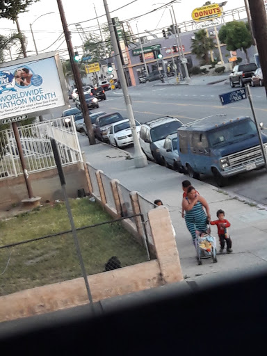 Ice Cream Shop «Boston Cream Doughnut», reviews and photos, 1009 W Anaheim St, Wilmington, CA 90744, USA