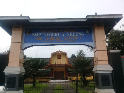 SMPN 5 Selong
