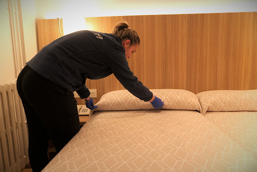 SobrarLimp: Sobrarbe De Limpieza Y Mantenimientos SL en Campo, Huesca