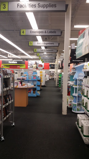 Office Supply Store «Staples», reviews and photos, 4301 W William Cannon Dr #500, Austin, TX 78749, USA