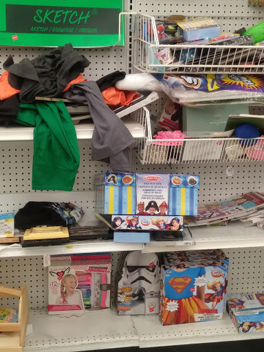 Fabric Store «Jo-Ann Fabrics and Crafts», reviews and photos, 8062 N Blackstone Ave, Fresno, CA 93720, USA