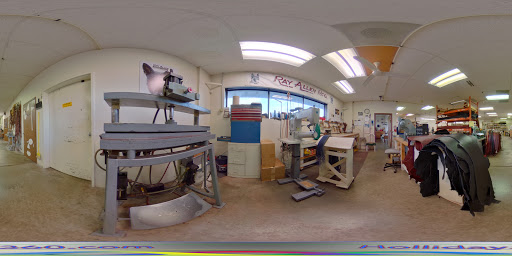 Pet Supply Store «J & J Dog Supplies», reviews and photos, 975 Ford St, Colorado Springs, CO 80915, USA