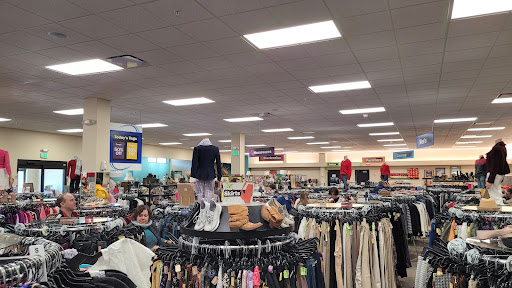 Thrift Store «Discover Goodwill Woodland Park Retail Center», reviews and photos, 101 Paradise Lodge Ln, Woodland Park, CO 80863, USA