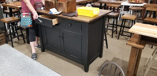 Furniture Store «Peaceful Valley Furniture», reviews and photos, 421 Hartman Bridge Rd, Strasburg, PA 17579, USA