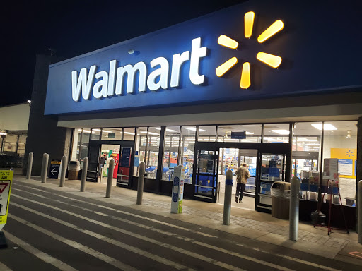 Discount Store «Walmart», reviews and photos, 2222 Crest View Dr, Hudson, WI 54016, USA