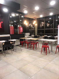 Atmosphère du Restaurant KFC Fresnes - n°3