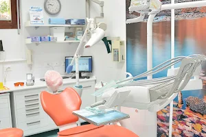Gi.Vi.Dental Ambulatorio Medico Dentistico image