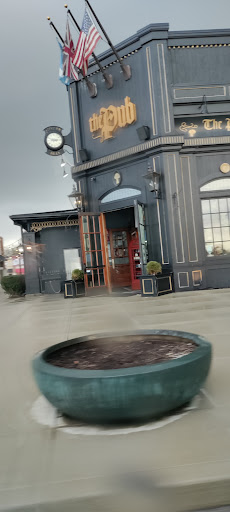 Shopping Mall «Crestview Hills Town Center», reviews and photos, 2791 Town Center Blvd, Crestview Hills, KY 41017, USA