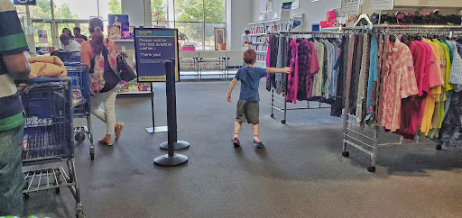 Thrift Store «Goodwill Retail Store & Donation Center», reviews and photos, 3871 Evergreen Pkwy, Bowie, MD 20716, USA