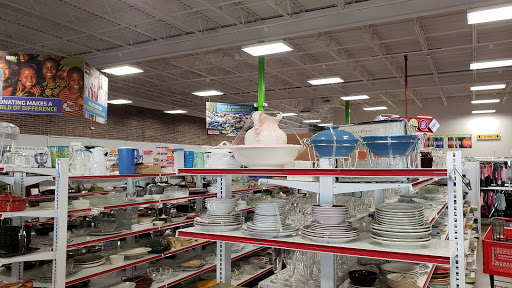 Thrift Store «Red Racks & Dav Thrift Stores», reviews and photos, 2855 S Kansas Expy, Springfield, MO 65807, USA
