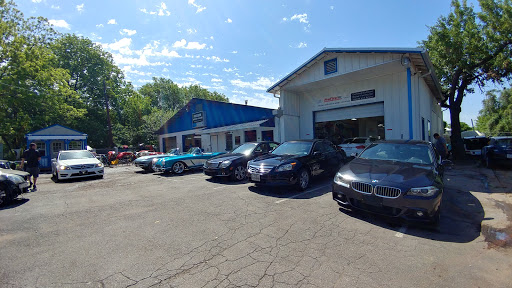 Auto Body Shop «Precision Auto Body», reviews and photos, 2801 Lyons Rd, Austin, TX 78702, USA