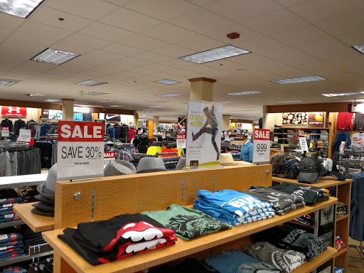 Grocery Store «Fred Meyer», reviews and photos, 325 5th St, Brookings, OR 97415, USA