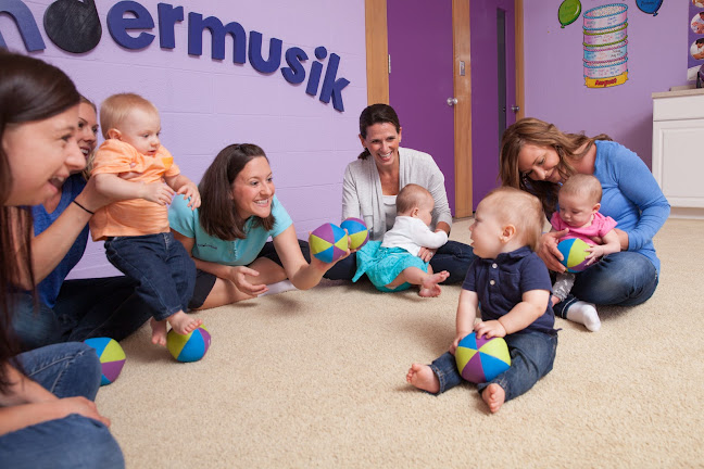 Kindermusik With Ana & You - Escola de idiomas