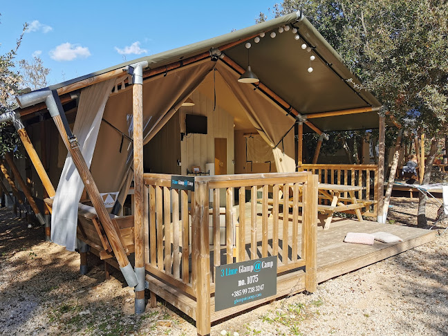 http://www.glampatcamp.com/
